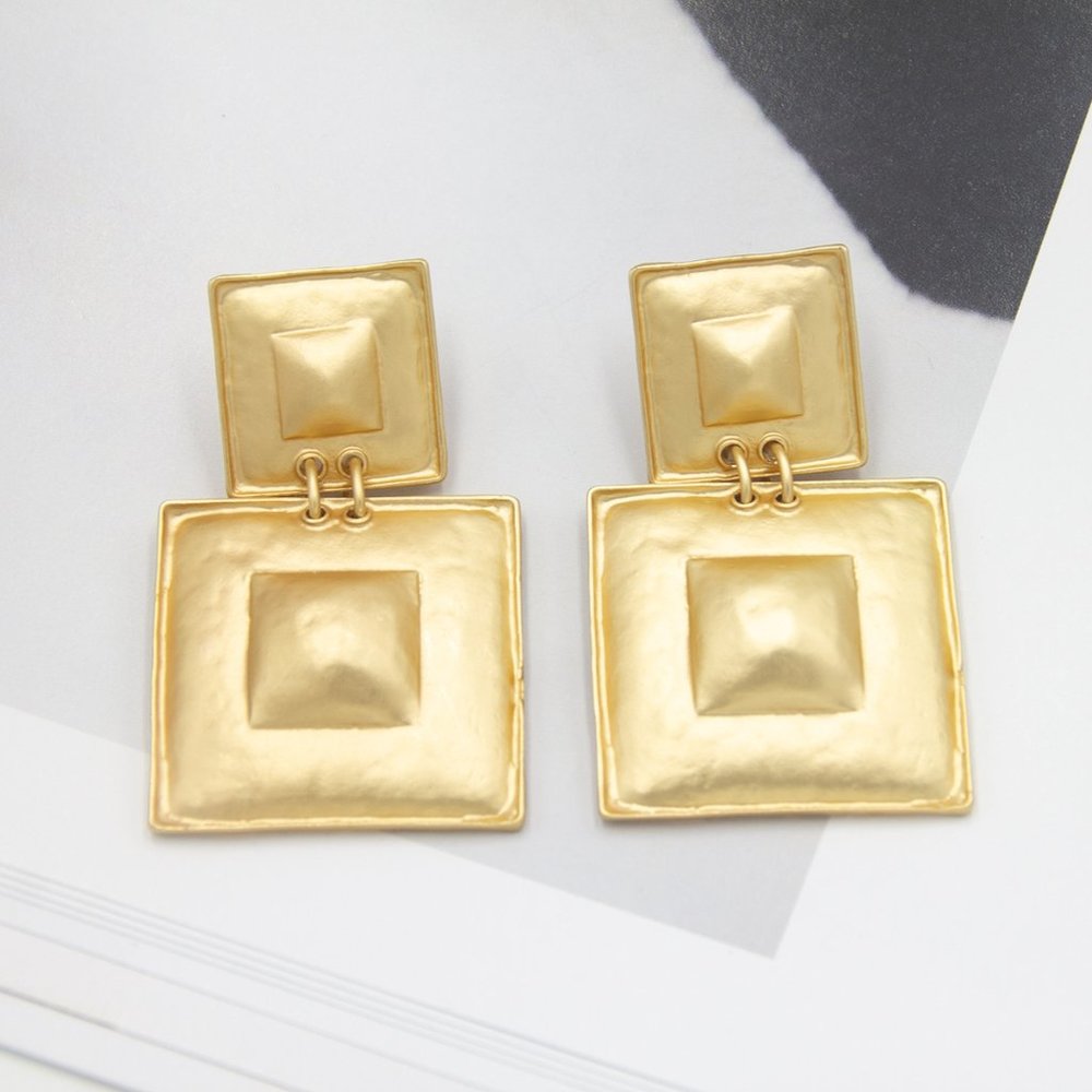 earrings - Picture 3 of 3